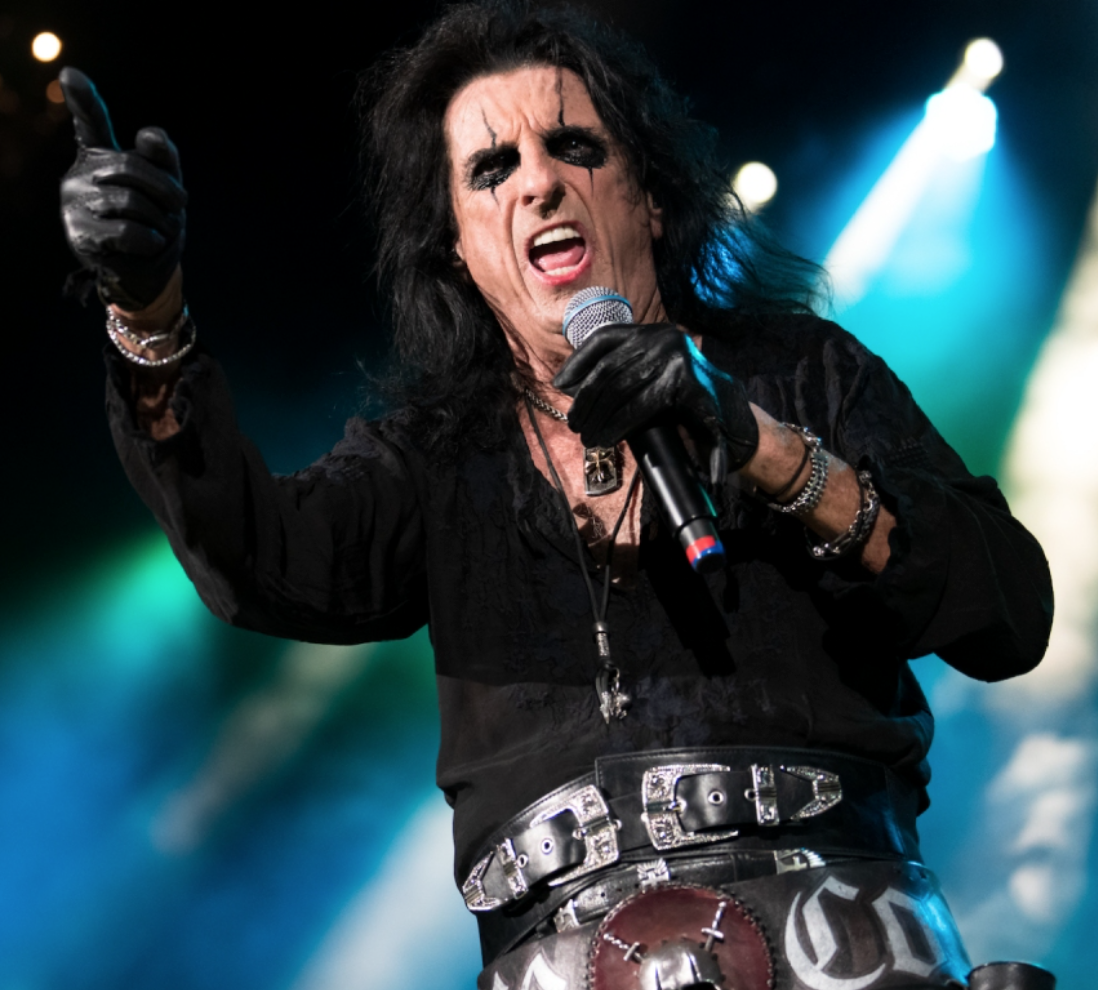 Alice Cooper at Johnny Mercer Theatre