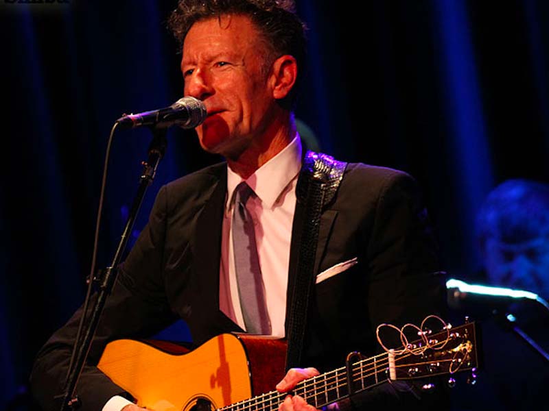 Lyle Lovett & His Acoustic Group at Johnny Mercer Theatre