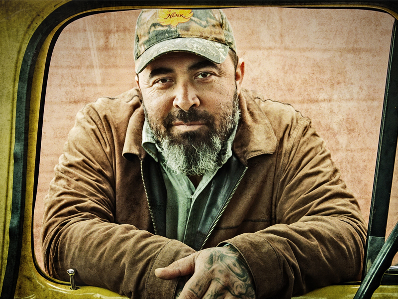 Aaron Lewis at Johnny Mercer Theatre