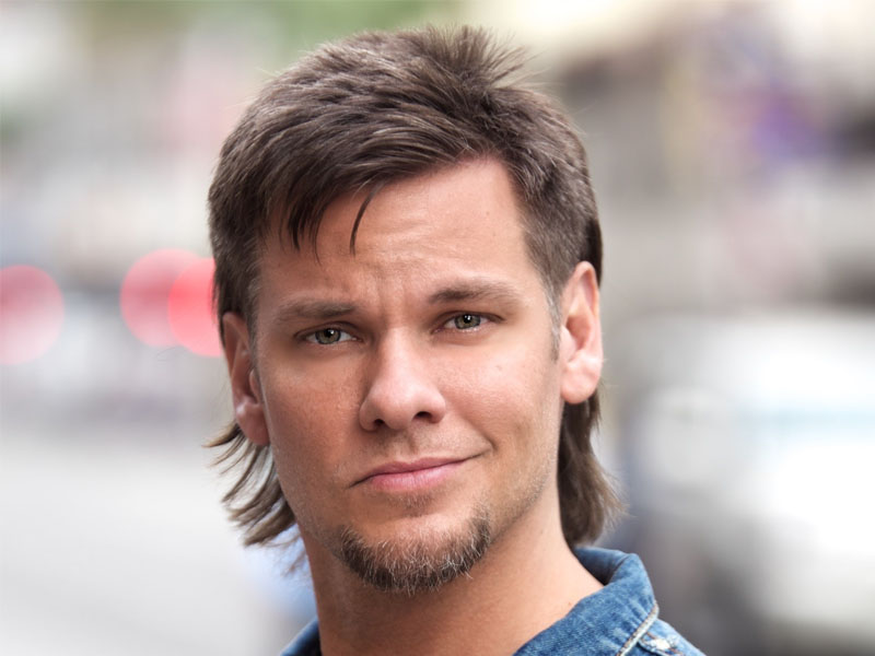 Theo Von at Johnny Mercer Theatre